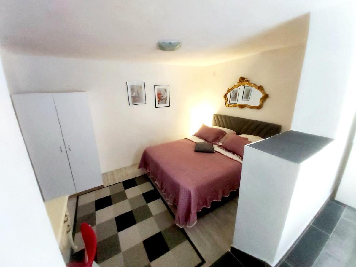 Apartman Andrea 4 巴尼西卢卡 外观 照片